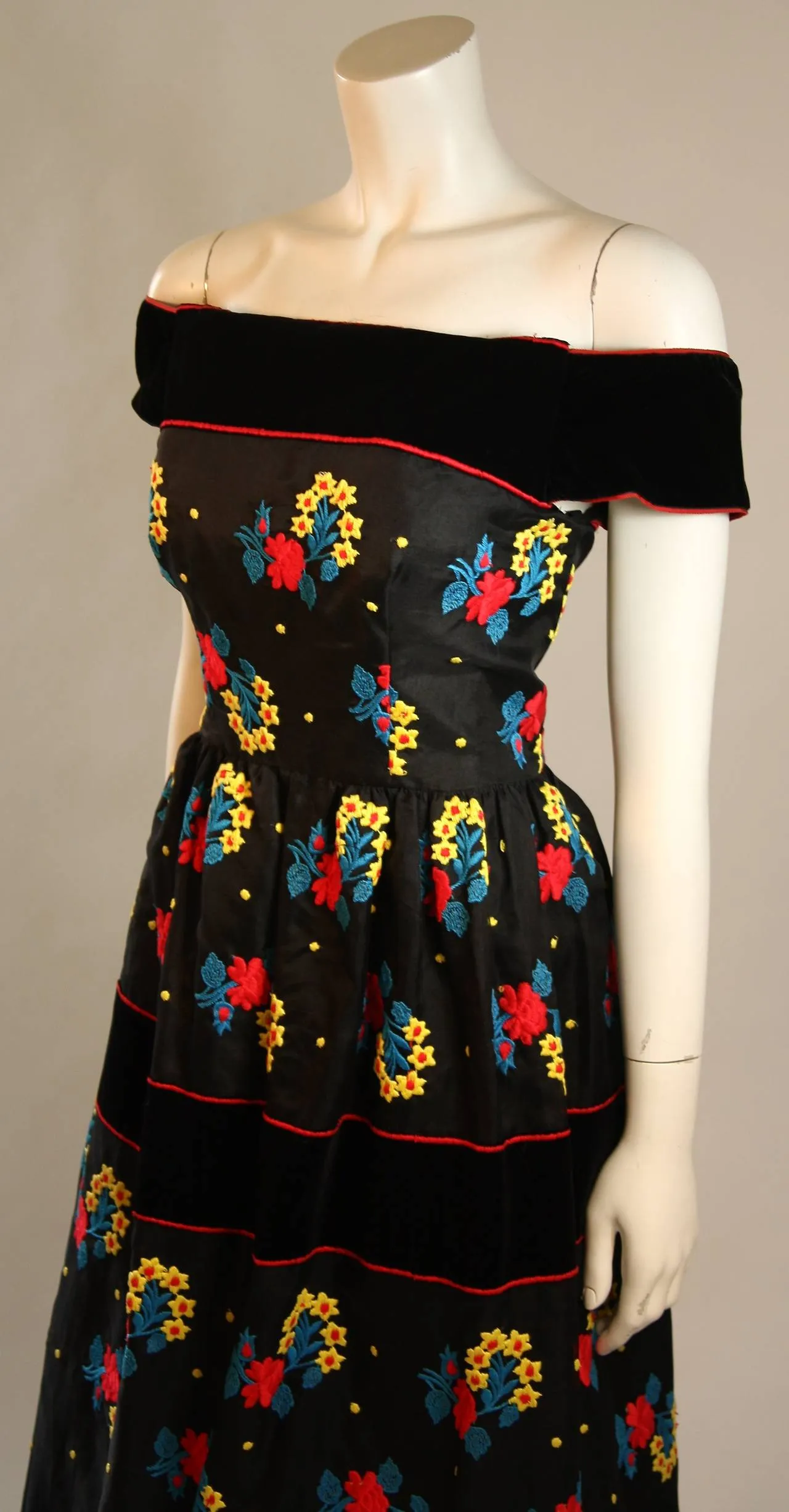 ARNOLD SCAASI Black Velvet Embroidered Gown with Belt
