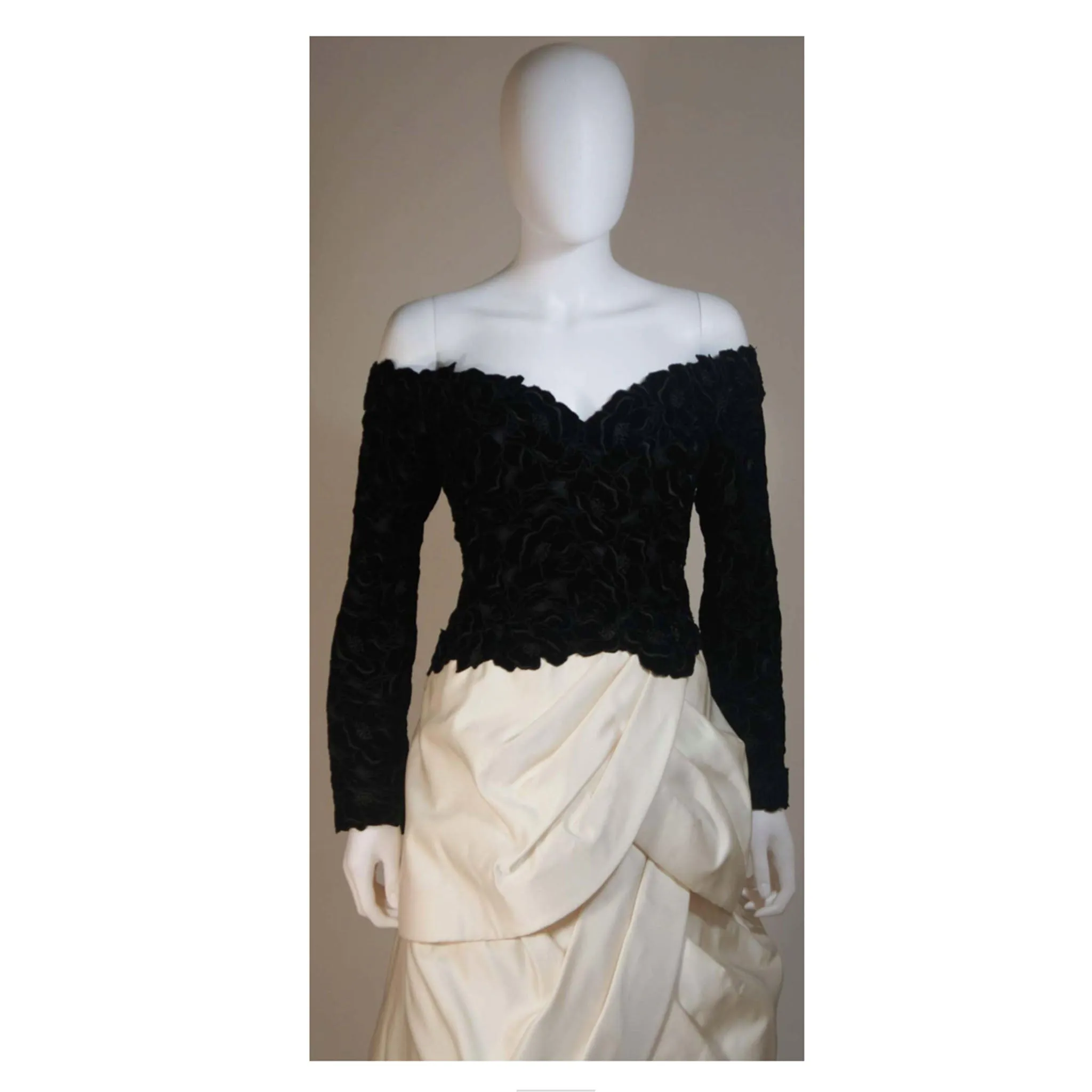 ARNOLD SCAASI Black Velvet Floral Design Gown Size 12-14