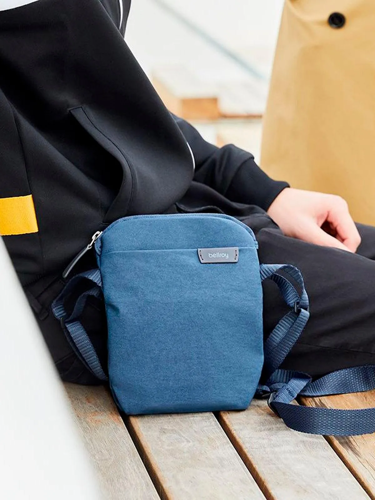 Bellroy City Pouch Navy