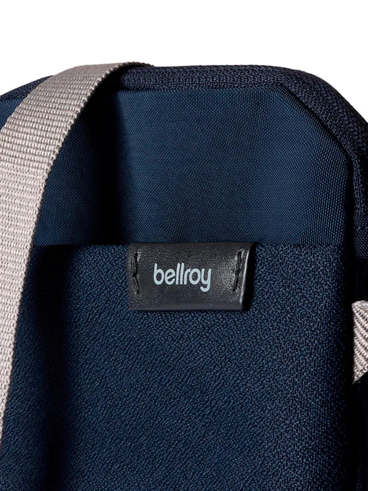 Bellroy City Pouch Navy
