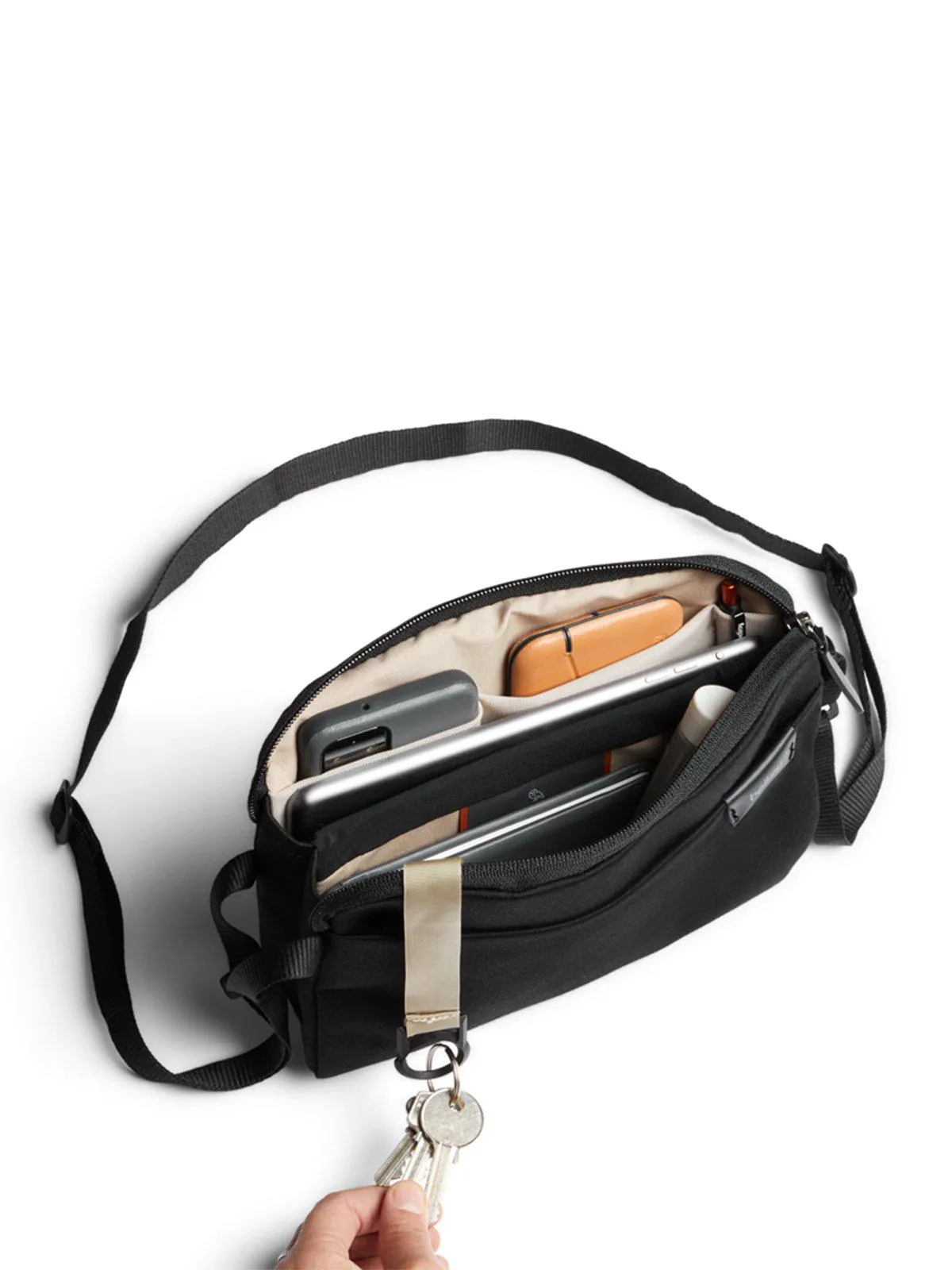Bellroy City Pouch Plus Melbourne Black