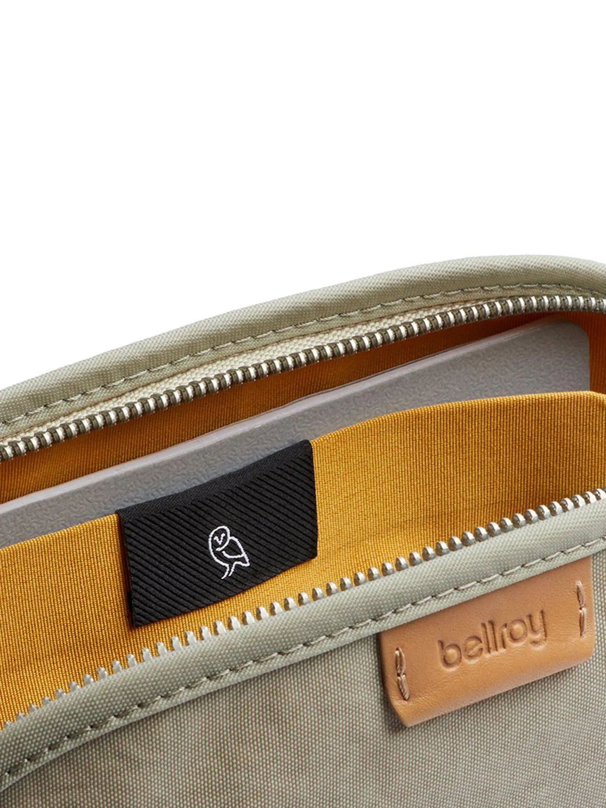 Bellroy Classic Pouch Lunar Recycled