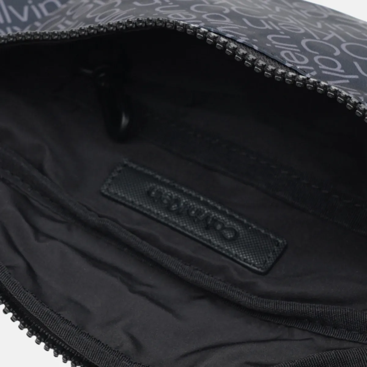 Calvin Klein Waistbag K50K508096 - NVY