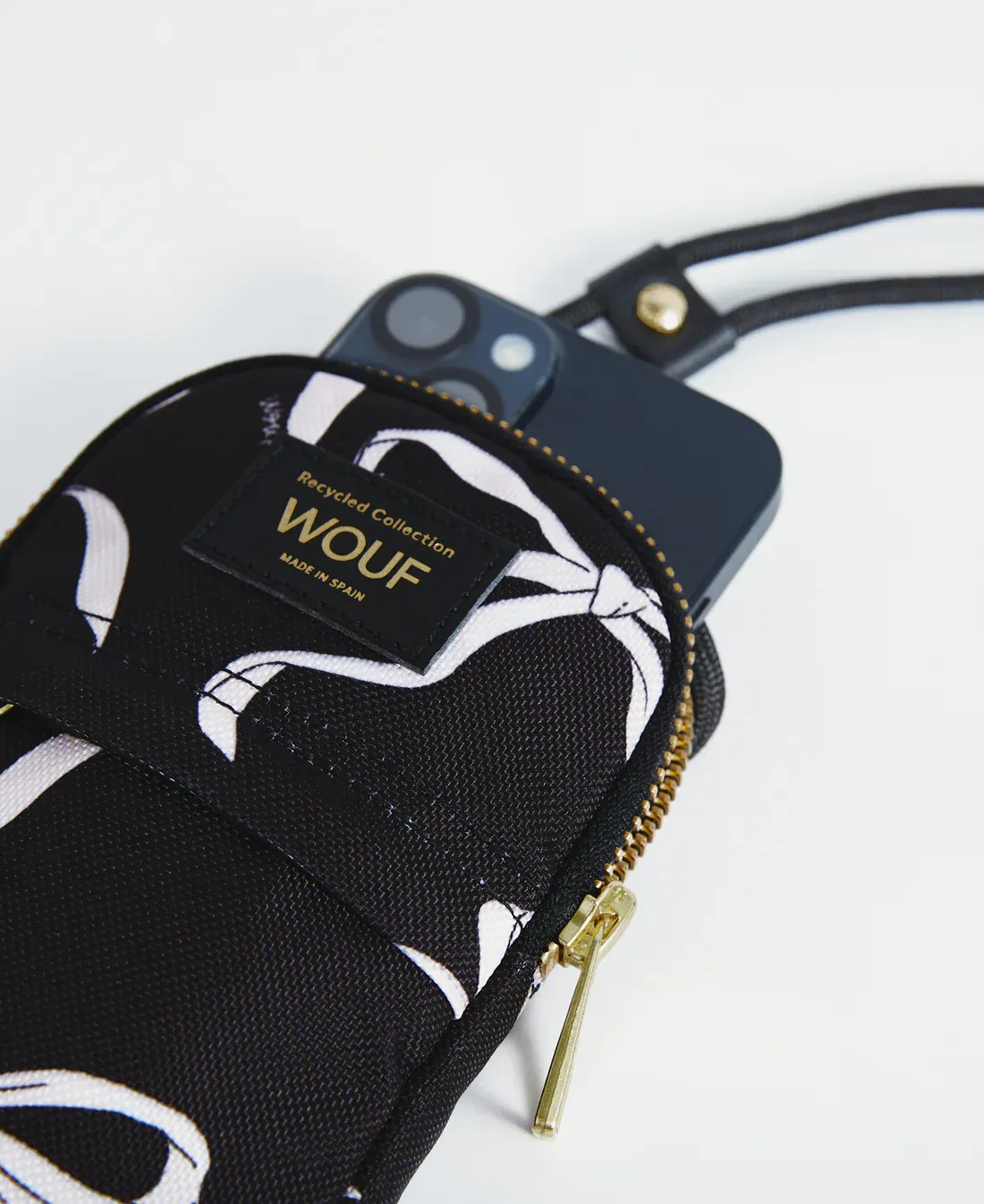 Carlota Crossbody Phone Bag