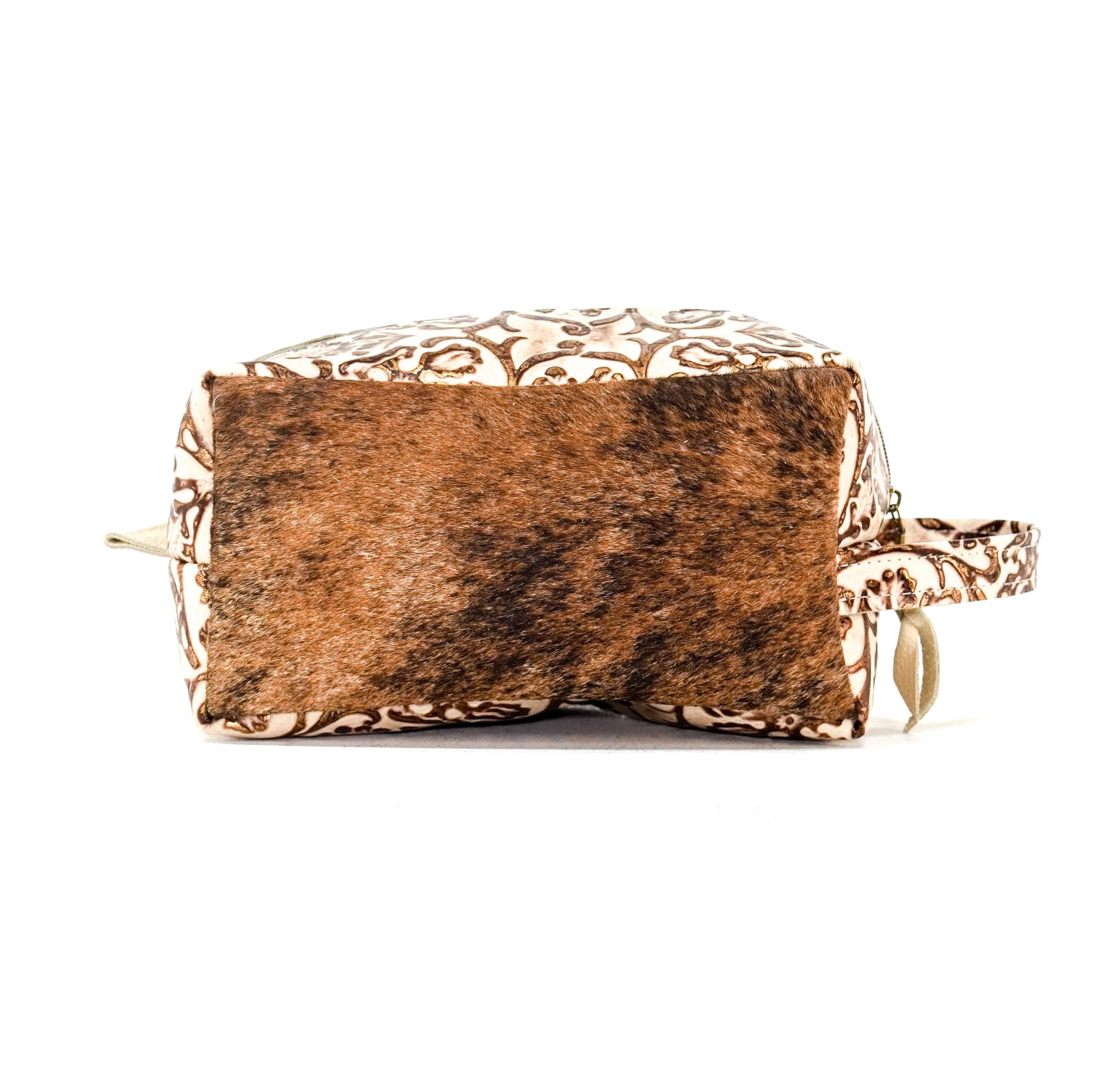 Dutton - Brindle w/ Gold Ivory tool