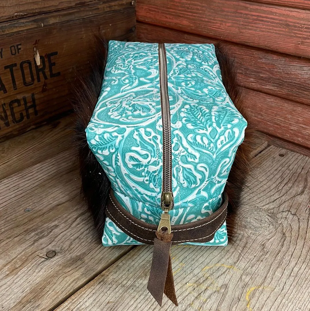 Dutton - Tricolor w/ Turquoise Sand Tool
