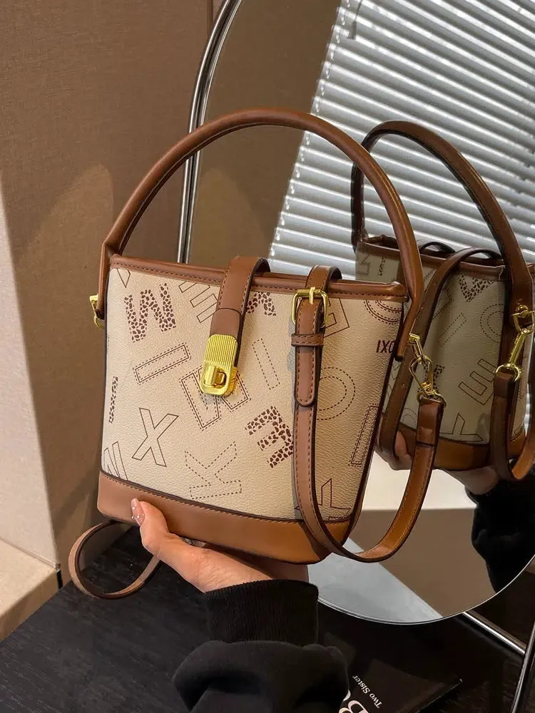 Geometric Pattern Bucket Bag