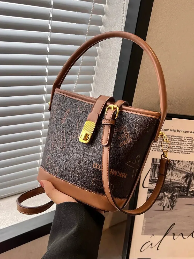 Geometric Pattern Bucket Bag
