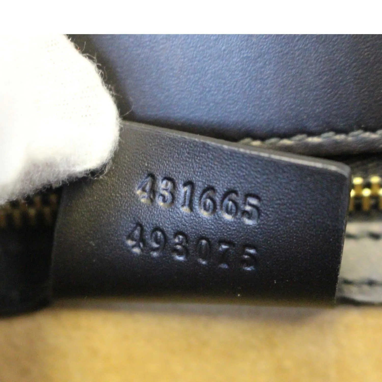 GUCCI Sylvie Animal Studs Calfskin Medium Top Handle Bag Black