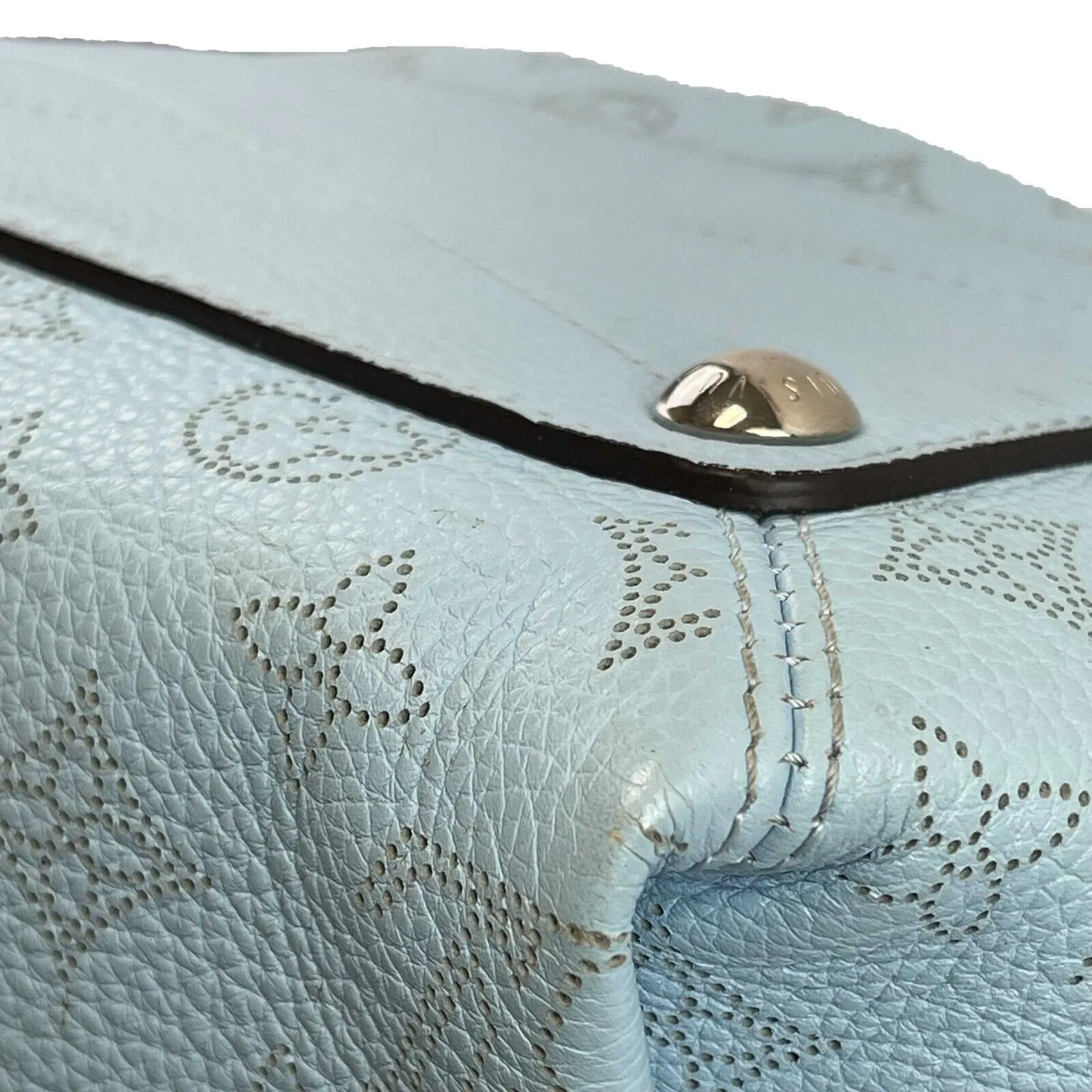 Louis Vuitton Babylone PM Crossbody Handbag Mahina Leather 2Way