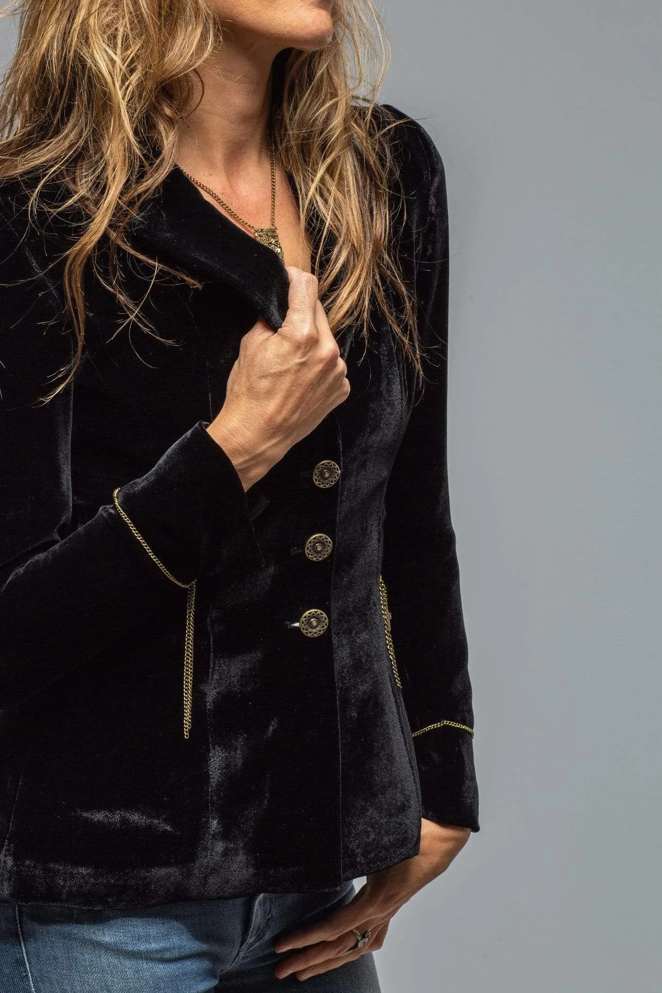 Mariane Rock Jacket In Black Velvet