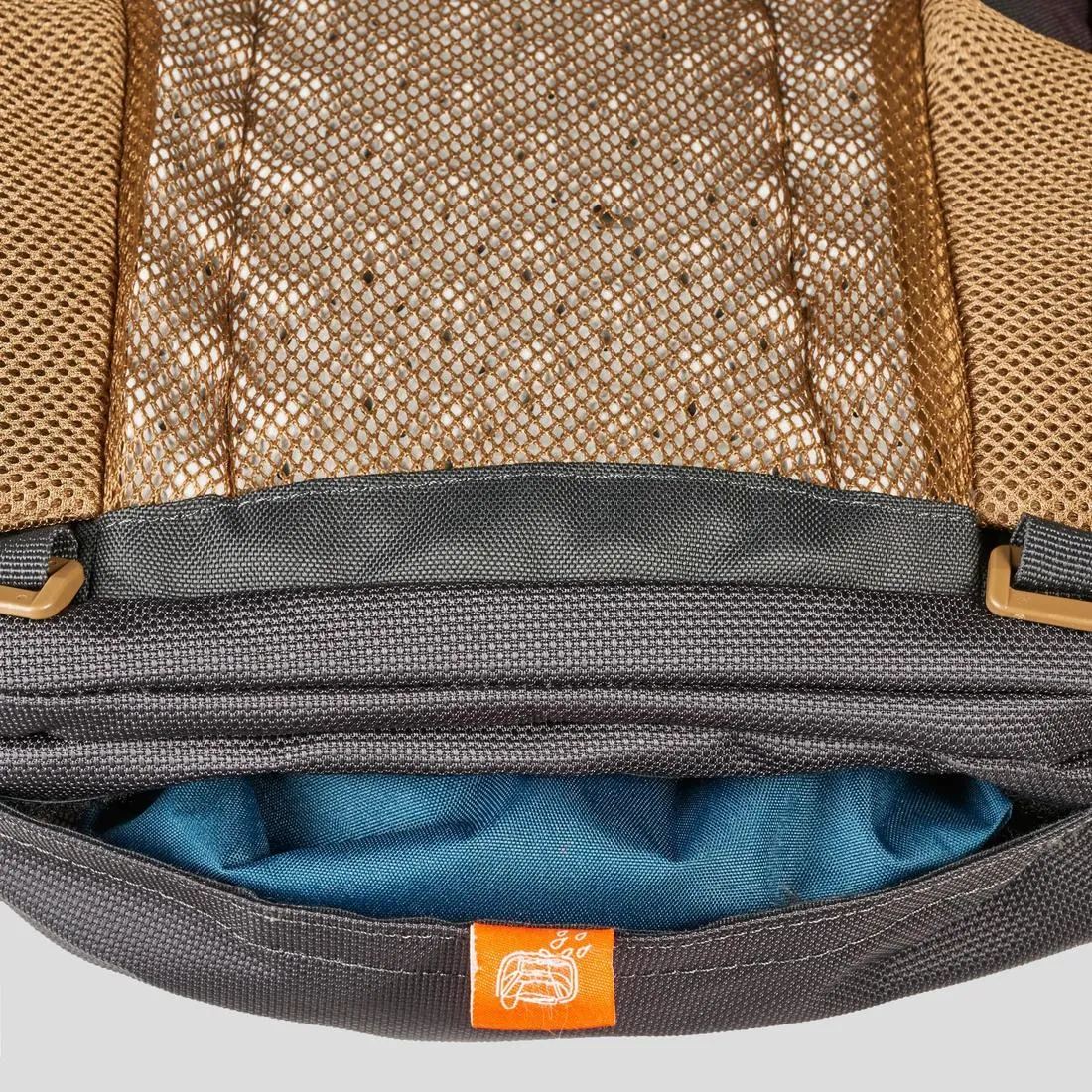 Men’s travel backpack 50L - Travel 500