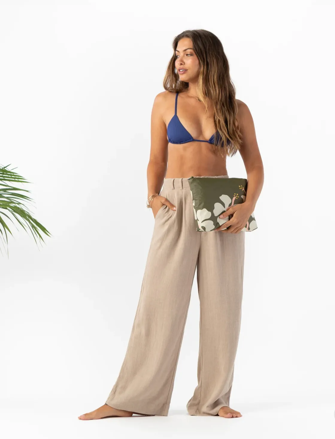 Mo'orea Pouches