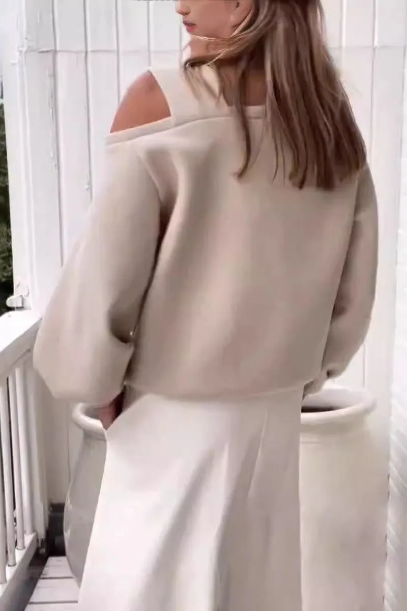 Off-shoulder Loose Velvet Sweater