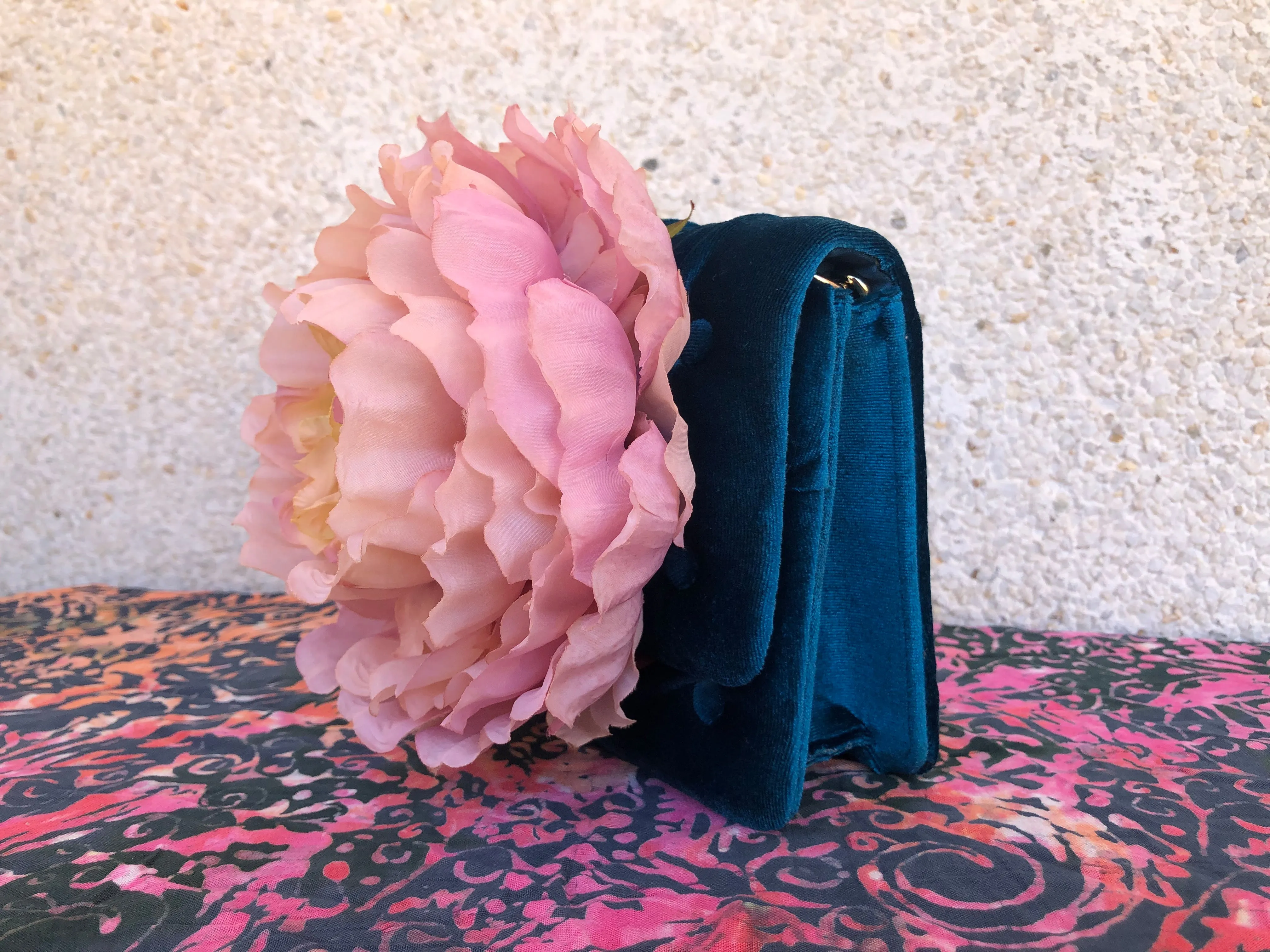 Rose Clutch
