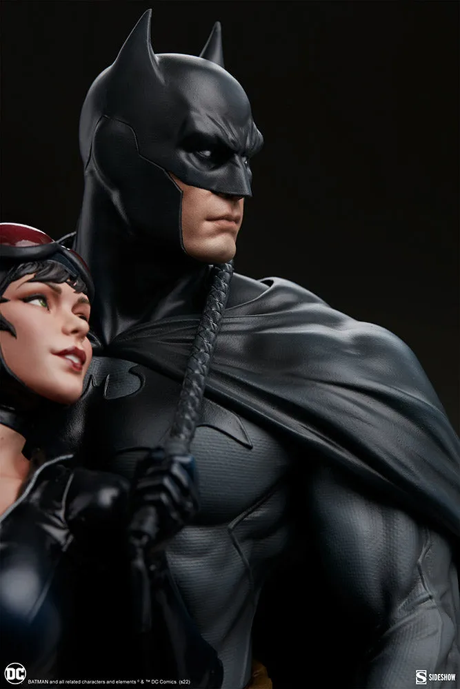 Sideshow Collectibles - DC Comics Diorama - Batman and Catwoman