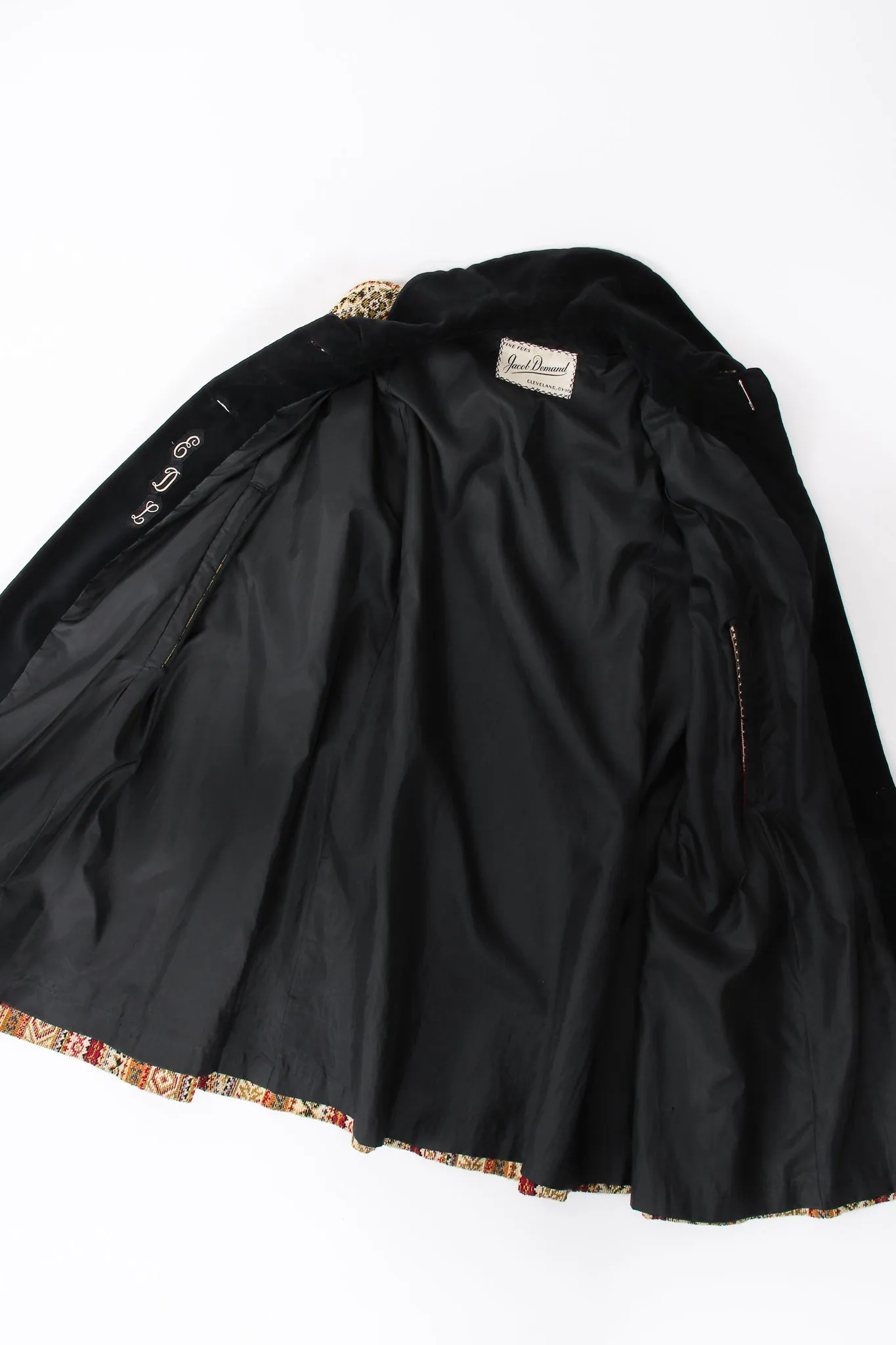 Velvet Tapestry Carpet Cape