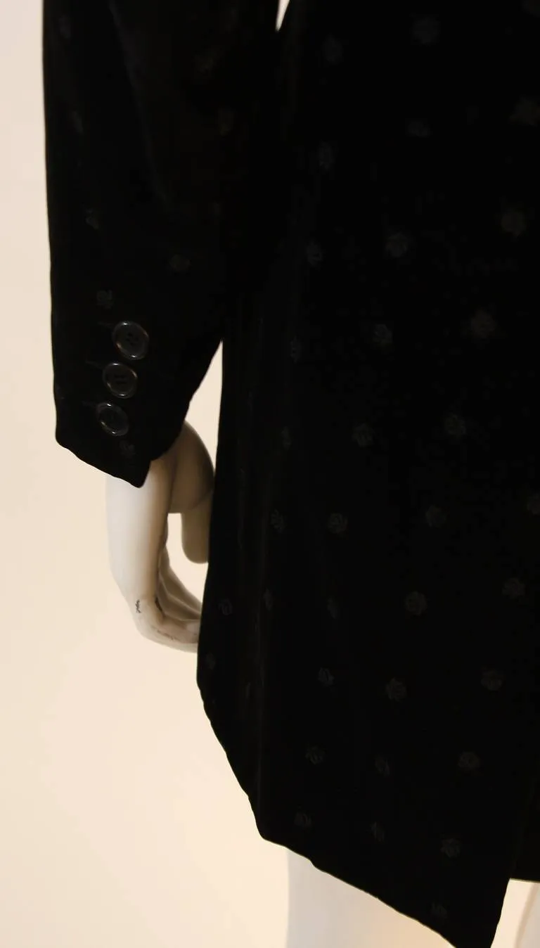 YVES SAINT LAURENT 1970s Black Velvet Blazer Nehru Collar